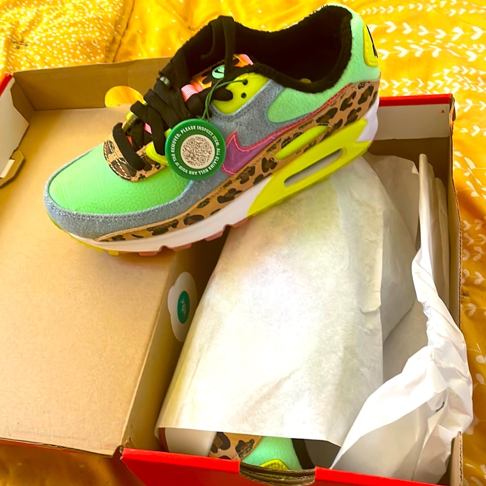 Nike womens air max 90